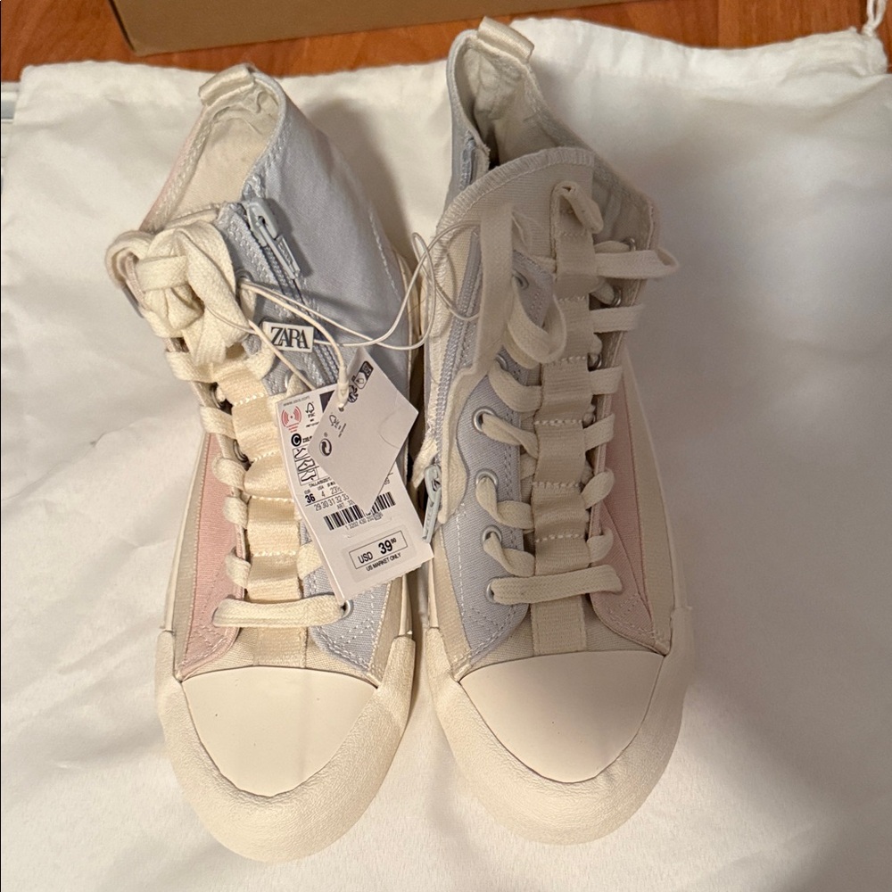 Zara Kids Sneakers in Cream and Light Blue